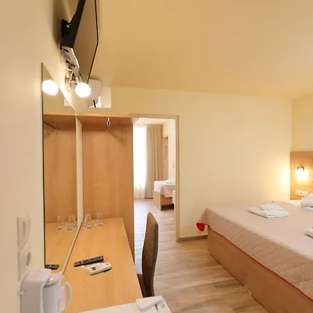 Sunbay Otel 4*